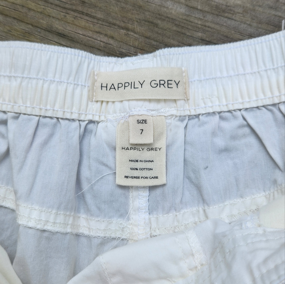 NWT-Women's White Cargo Track Pants - Picture 3 of 11